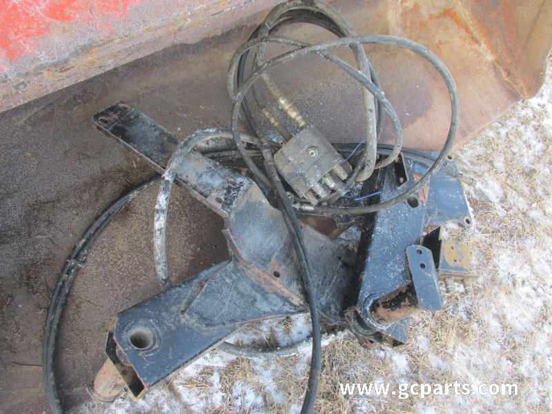 L300 LOADER 8FT BUCKET W/O GRAPPLE